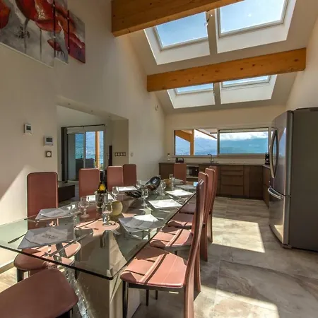 Sevrier- Panoramic Loft-mainfloor Sévrier
