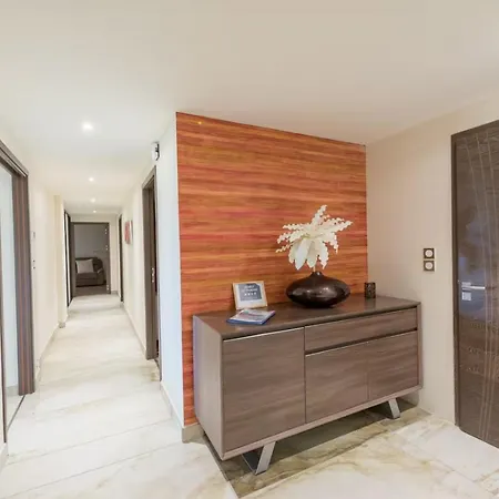 Sevrier- Panoramic Loft-mainfloor Appartement *